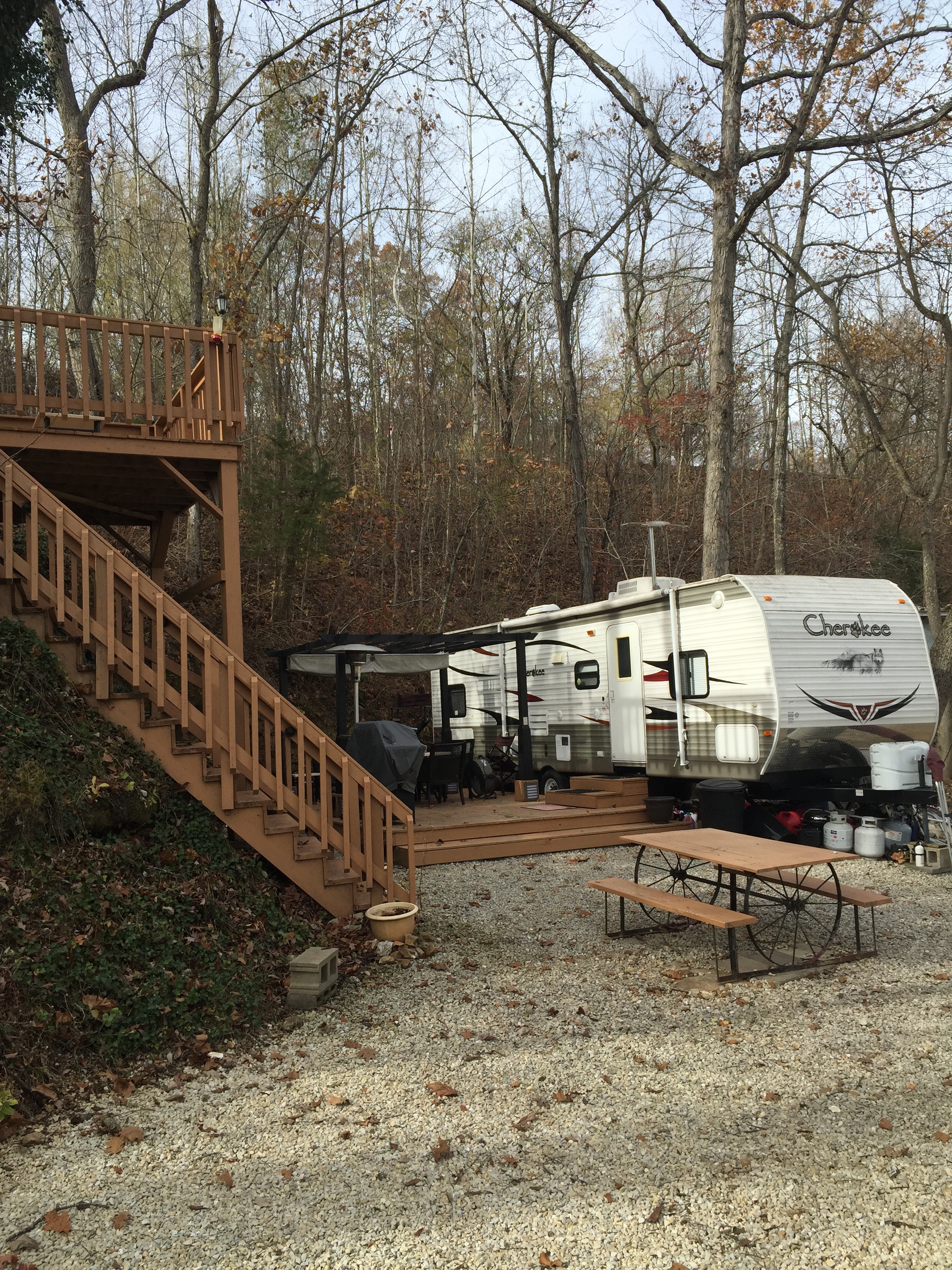 Camper and Lot located at Morelands Gasconade River Resort on Maries County Road 325 in Vienna, 65582